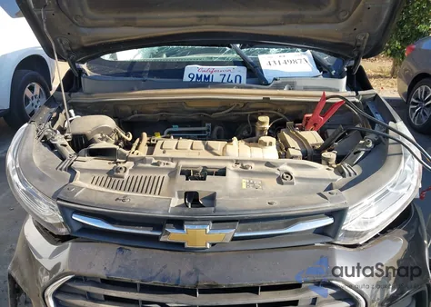 2020 Chevrolet Trax Fwd Lt z USA, uszkodzony, nr VIN KL7CJLSB2LB092308